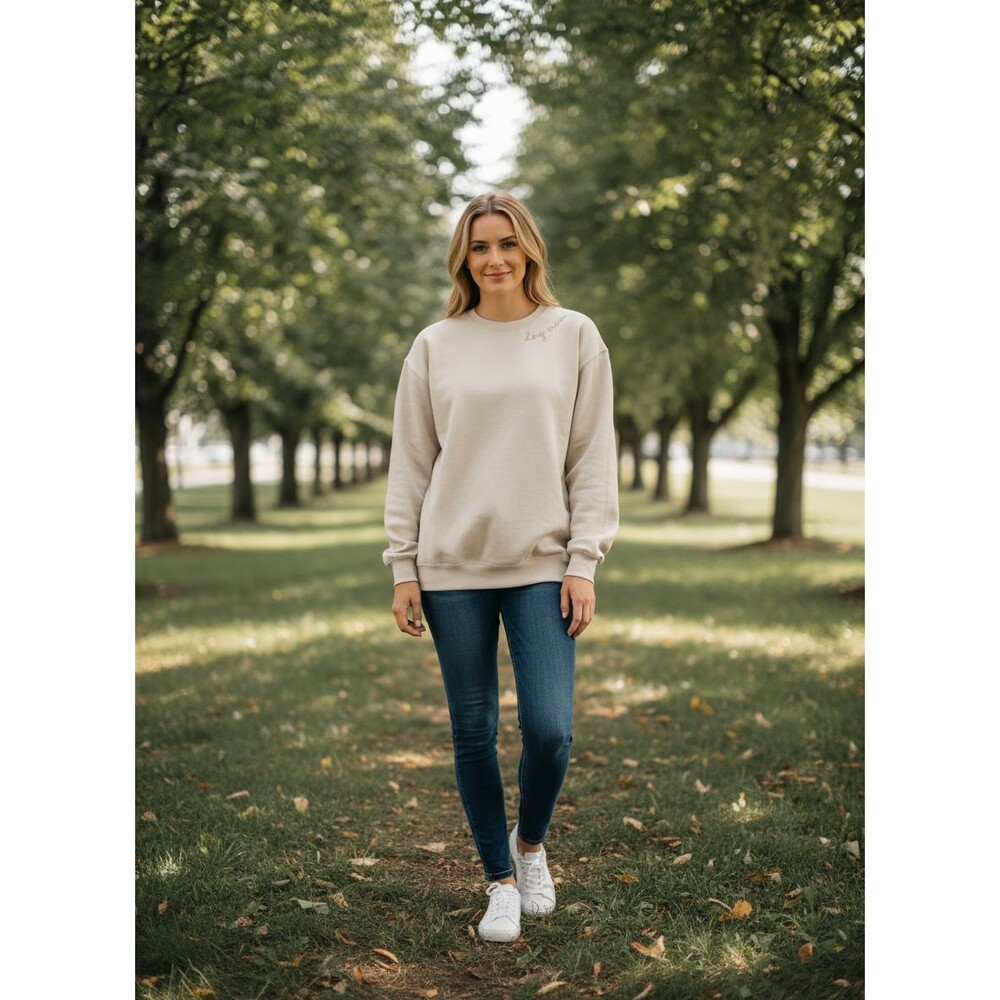 Dog Mom Crewneck Tan Sweatshirt Large Says Callie & Charlie on sleeve